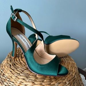 Elegantpark emerald green heels size 7